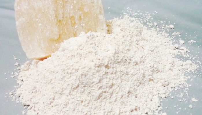 Tấm thạch cao được làm từ gì?