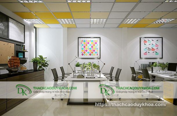 Trần thả sợi khoáng có khả năng tiêu âm cực tốt nên thường được dùng cho văn phòng, trường học